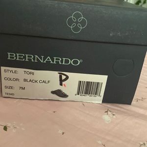 Bernardo Sandals